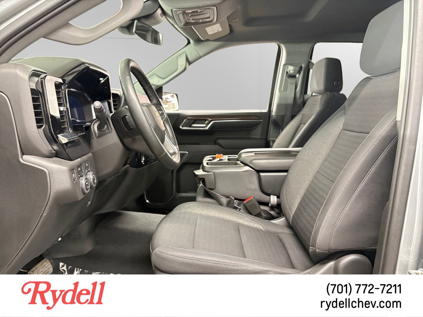 Used 2023 Chevrolet Silverado 1500 LT AWD/4WD image 10