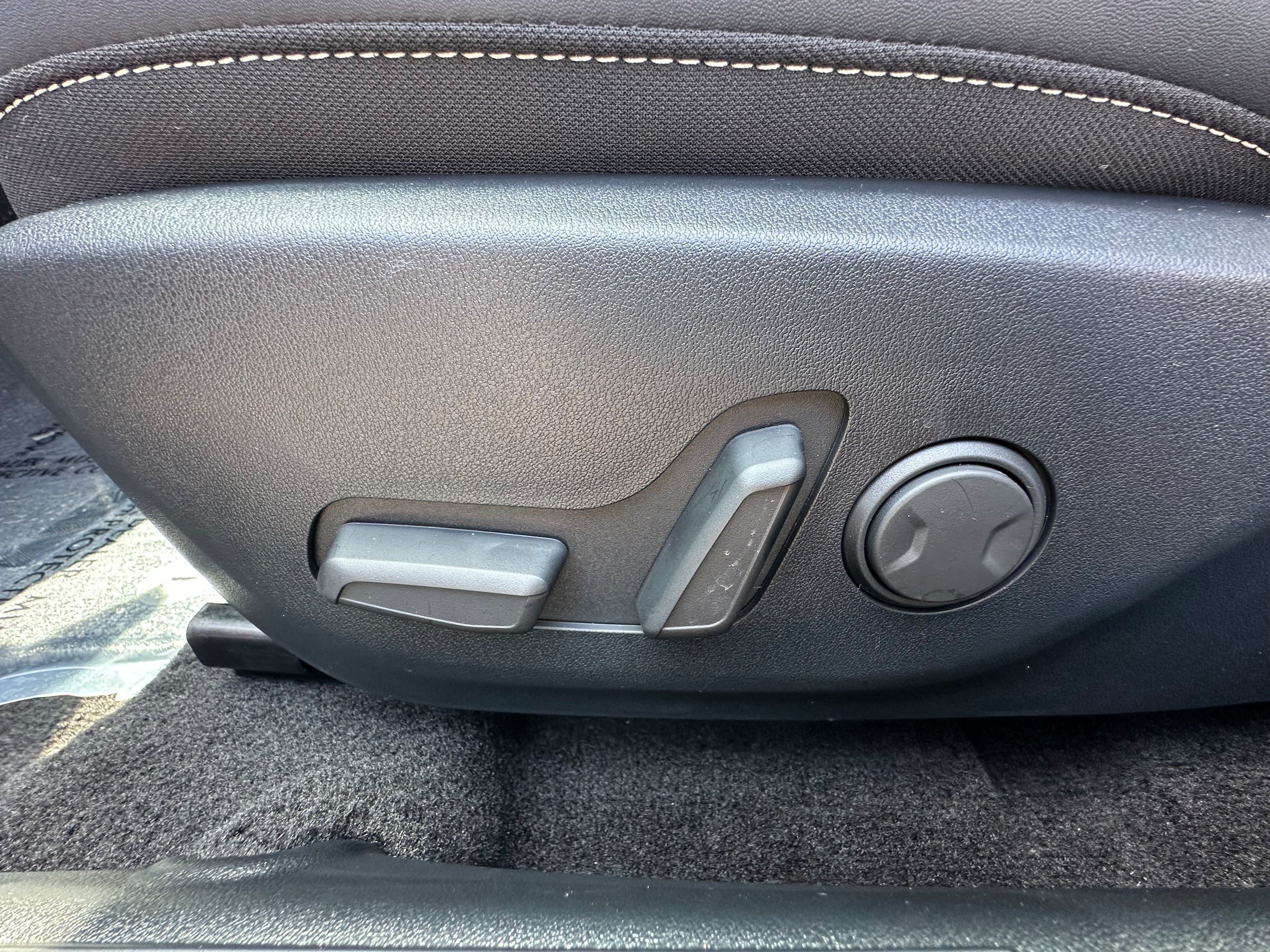 New 2026 Kia K4 GT-Line w/ GT-Line Premium Package FWD image 24