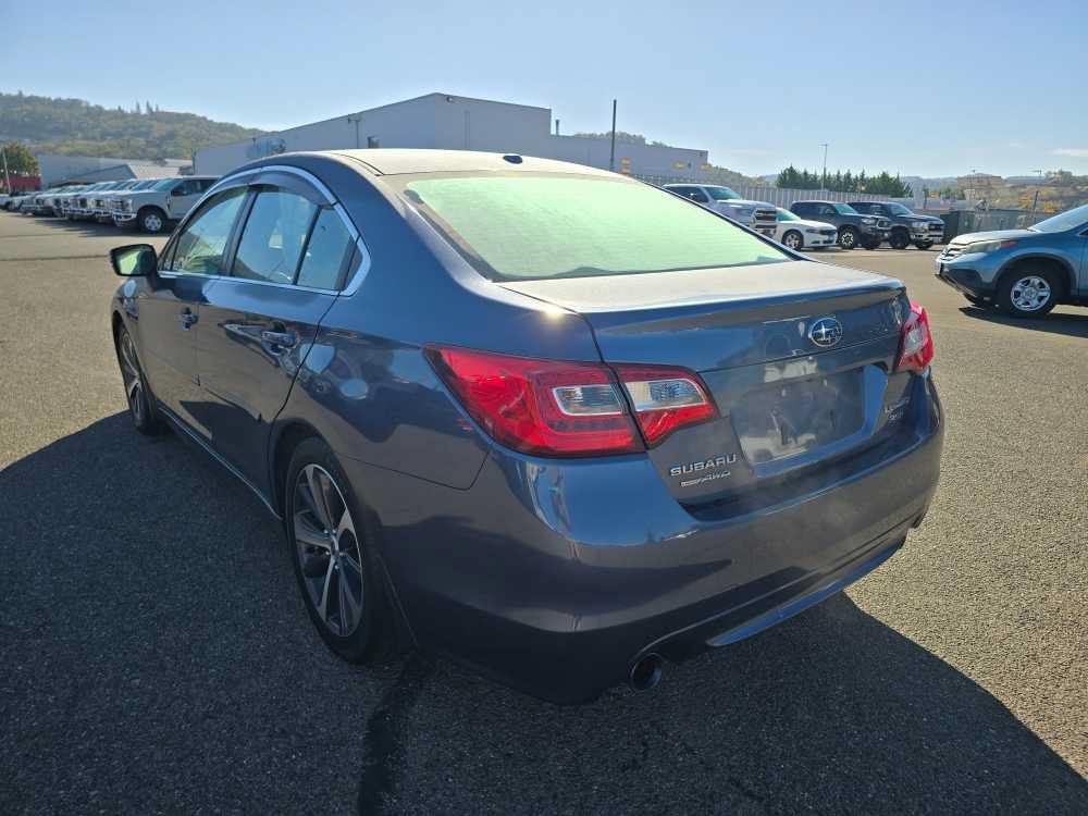 Used 2015 Subaru Legacy 3.6R Limited AWD/4WD image 9