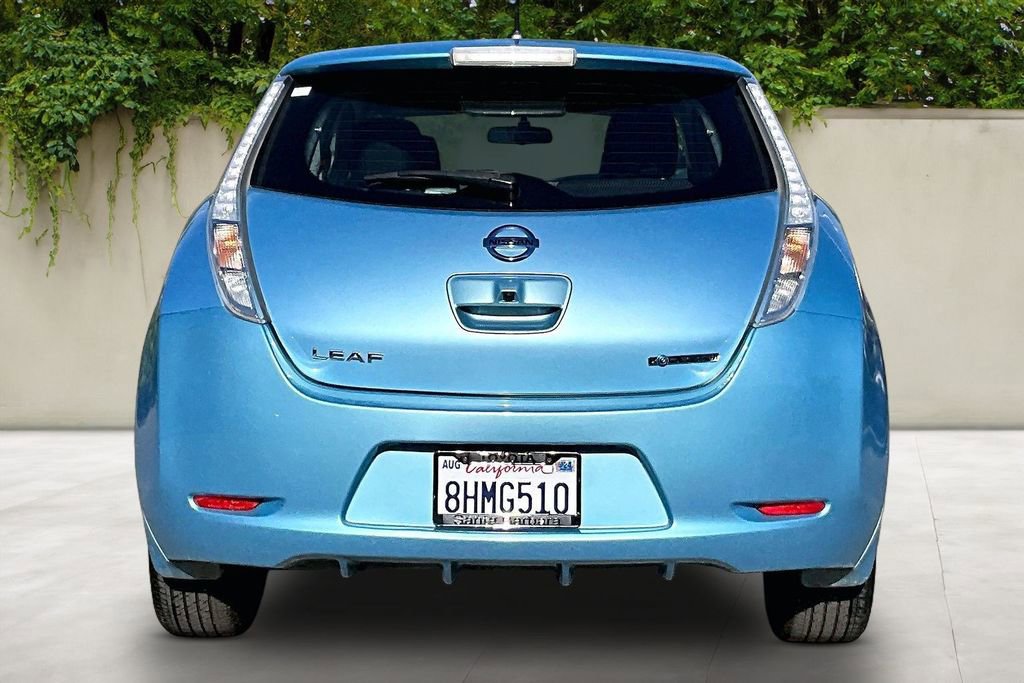 Used 2015 Nissan Leaf S w/ Charge Package FWD image 6