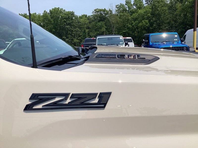 New 2026 Chevrolet Silverado 2500 Custom w/ Custom Convenience Package AWD/4WD image 11