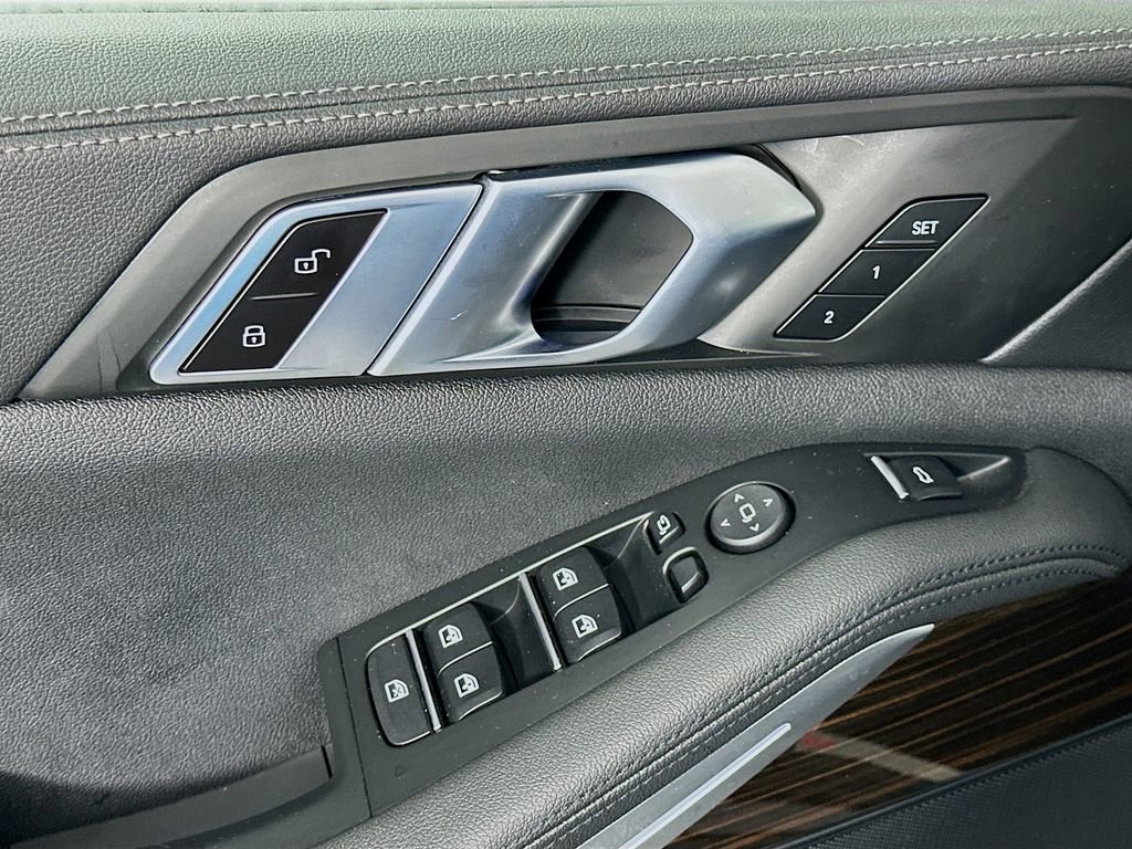 Used 2020 BMW X5 sDrive40i w/ Premium Package image 18