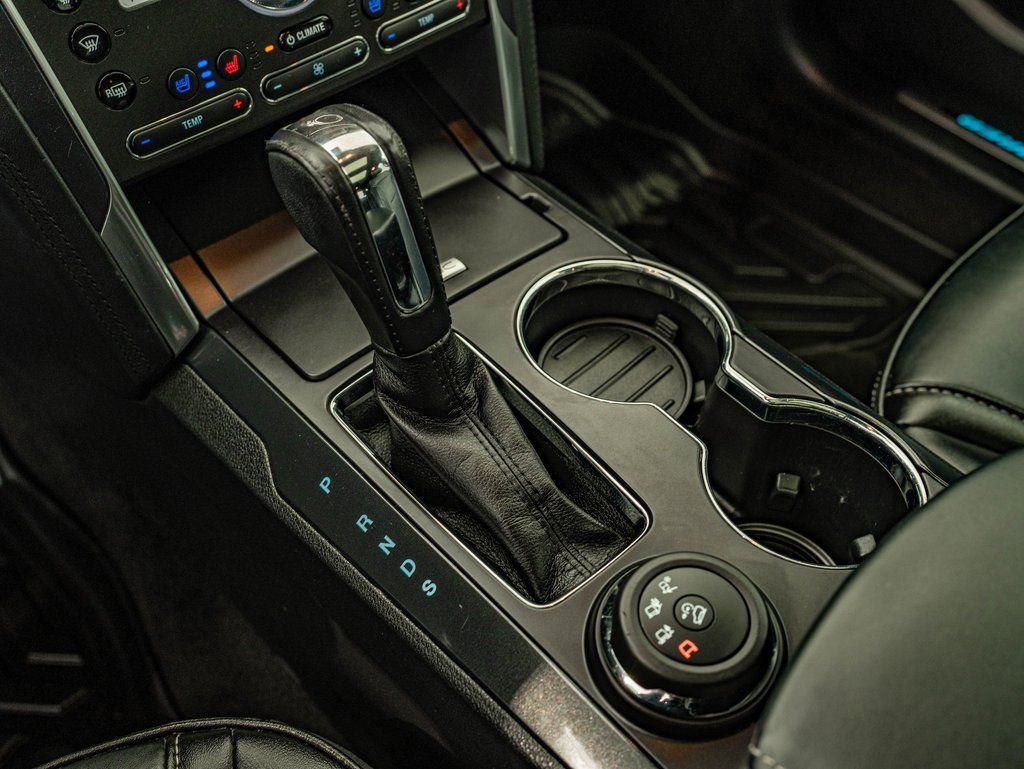 Used 2017 Ford Explorer Platinum image 27