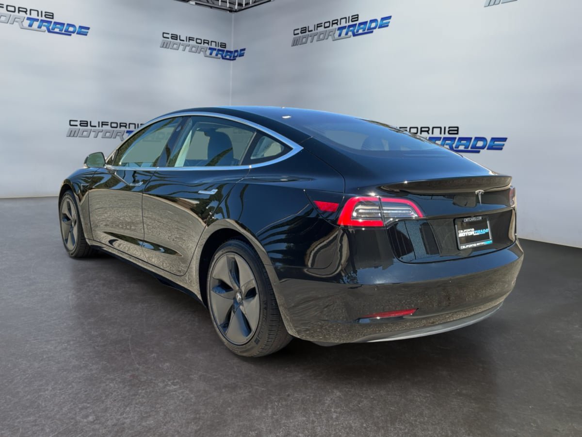 Used 2018 Tesla Model 3 Long Range RWD image 7