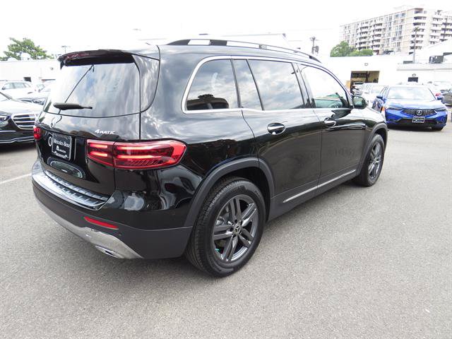 Used 2026 Mercedes-Benz GLB 250 4MATIC image 4