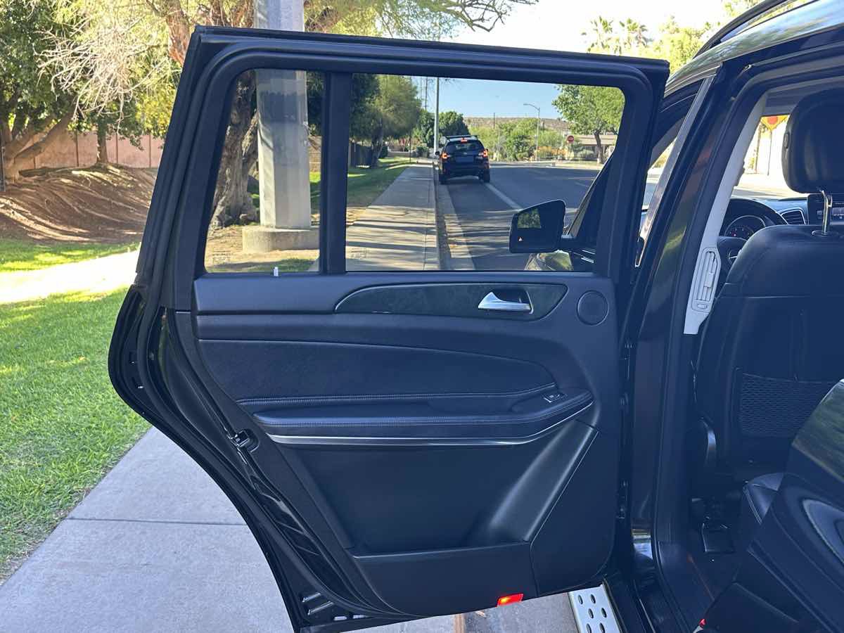 Used 2018 Mercedes-Benz GLS 550 4MATIC w/ Driver Assistance Package image 52