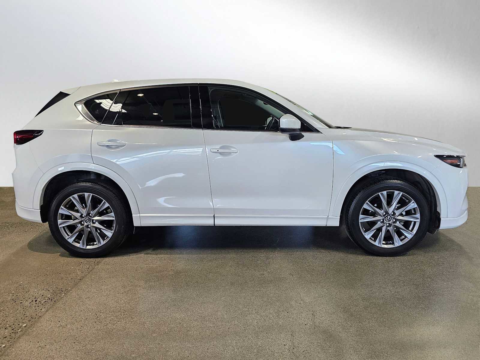 Used 2024 MAZDA CX-5 AWD 2.5 S w/ Premium Plus Pkg image 8