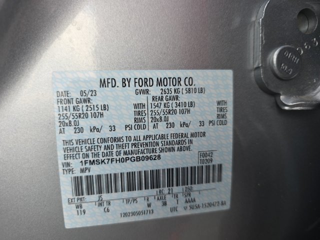 Used 2023 Ford Explorer Limited w/ Equipment Group 301A RWD image 37