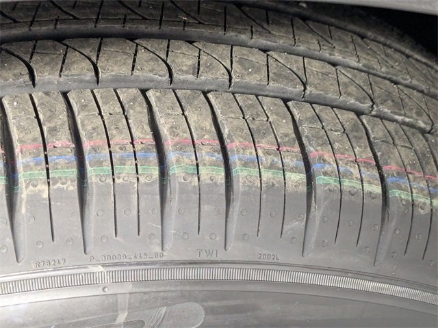 Used 2024 Genesis GV80 2.5T image 9