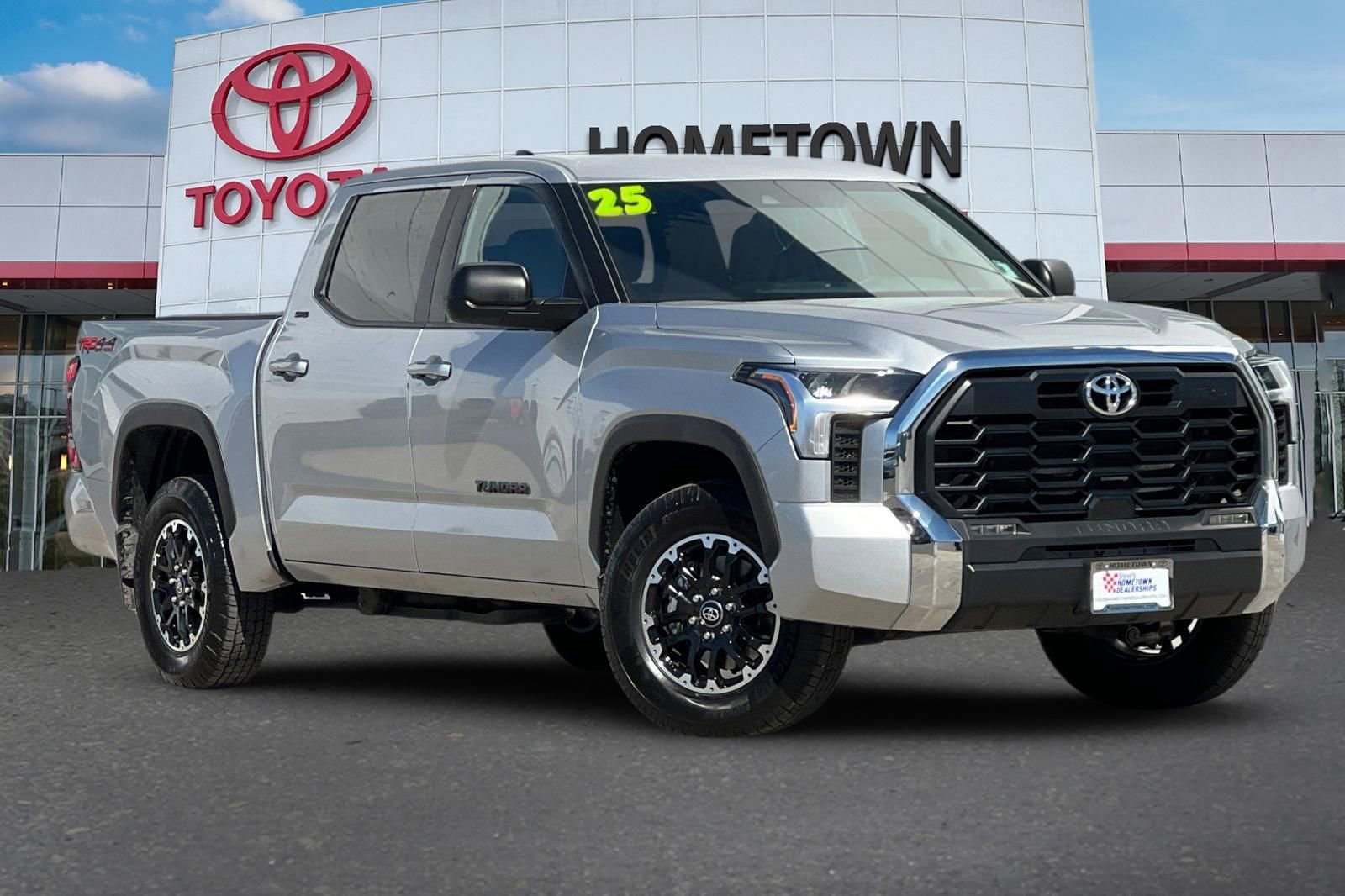 Certified 2025 Toyota Tundra SR5 w/ TRD Off-Road Package AWD/4WD image 2