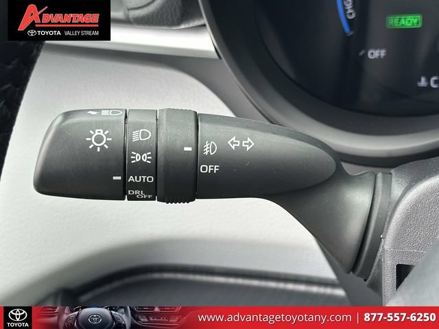 Used 2025 Toyota Sienna XLE w/ XLE Plus Package AWD/4WD image 29