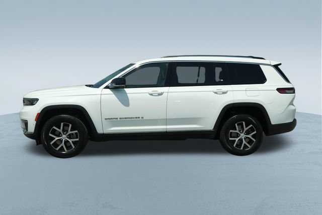 Used 2023 Jeep Grand Cherokee L Limited w/ Luxury Tech Group II AWD/4WD image 4