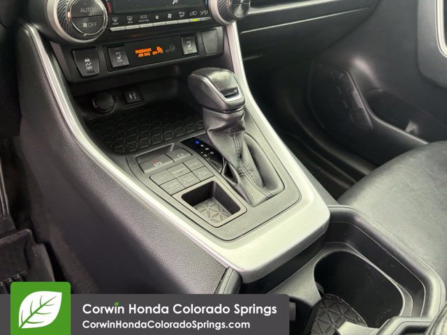 Used 2019 Toyota RAV4 XLE Premium w/ Cold Weather Package AWD/4WD image 28