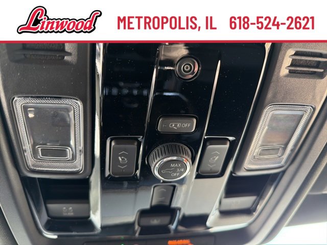 New 2026 GMC Yukon Denali w/ Sun & Power Step Package image 41