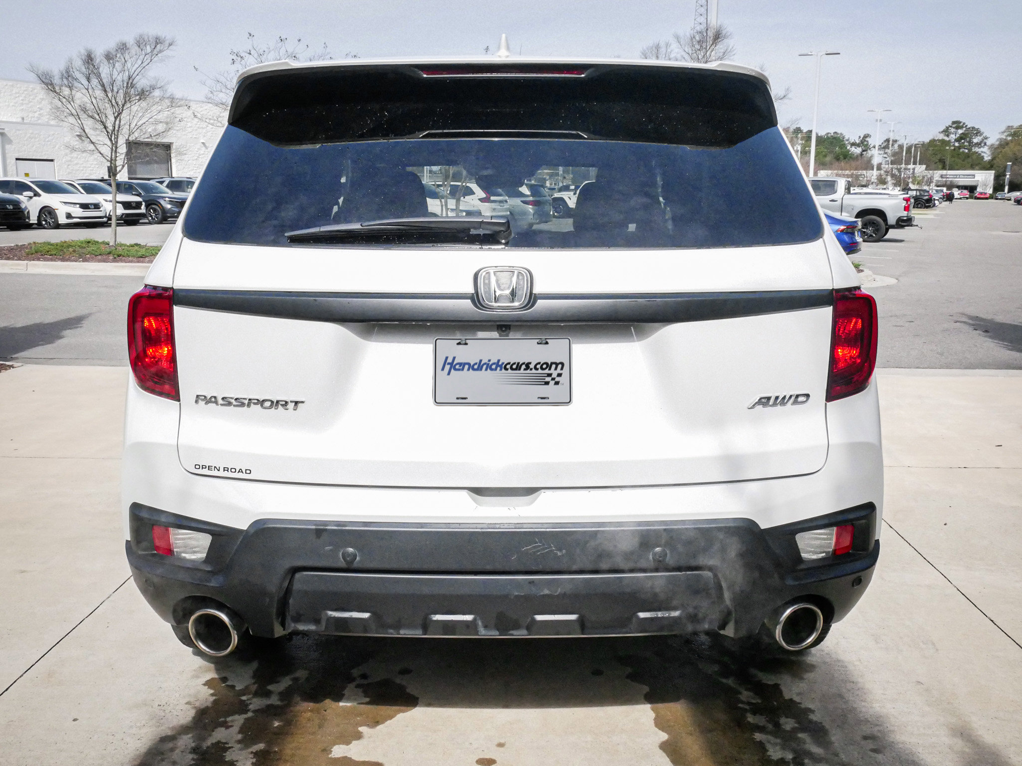 Used 2023 Honda Passport EX-L image 10