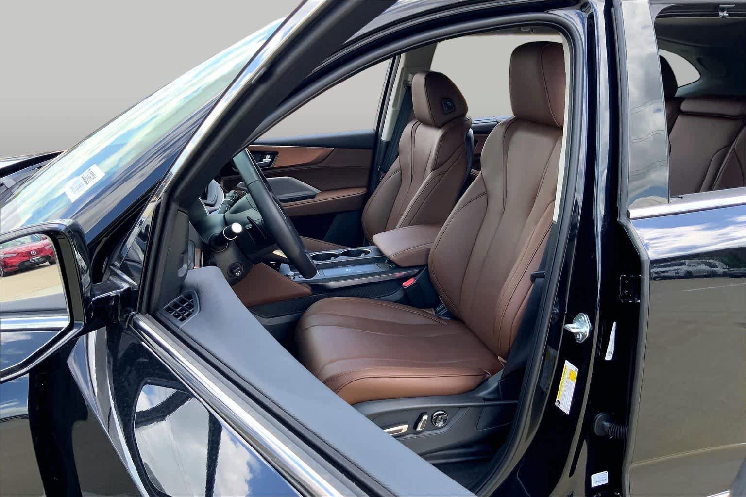 Used 2026 Acura MDX FWD w/ Technology Package image 8