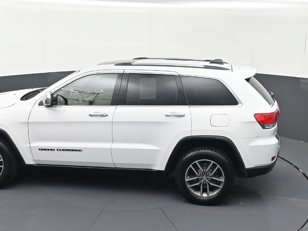 Used 2018 Jeep Grand Cherokee Limited AWD/4WD image 24