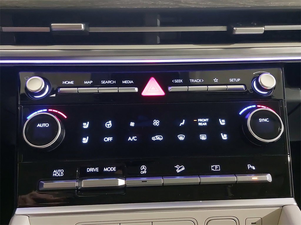 Used 2025 Hyundai Santa Fe Calligraphy image 25