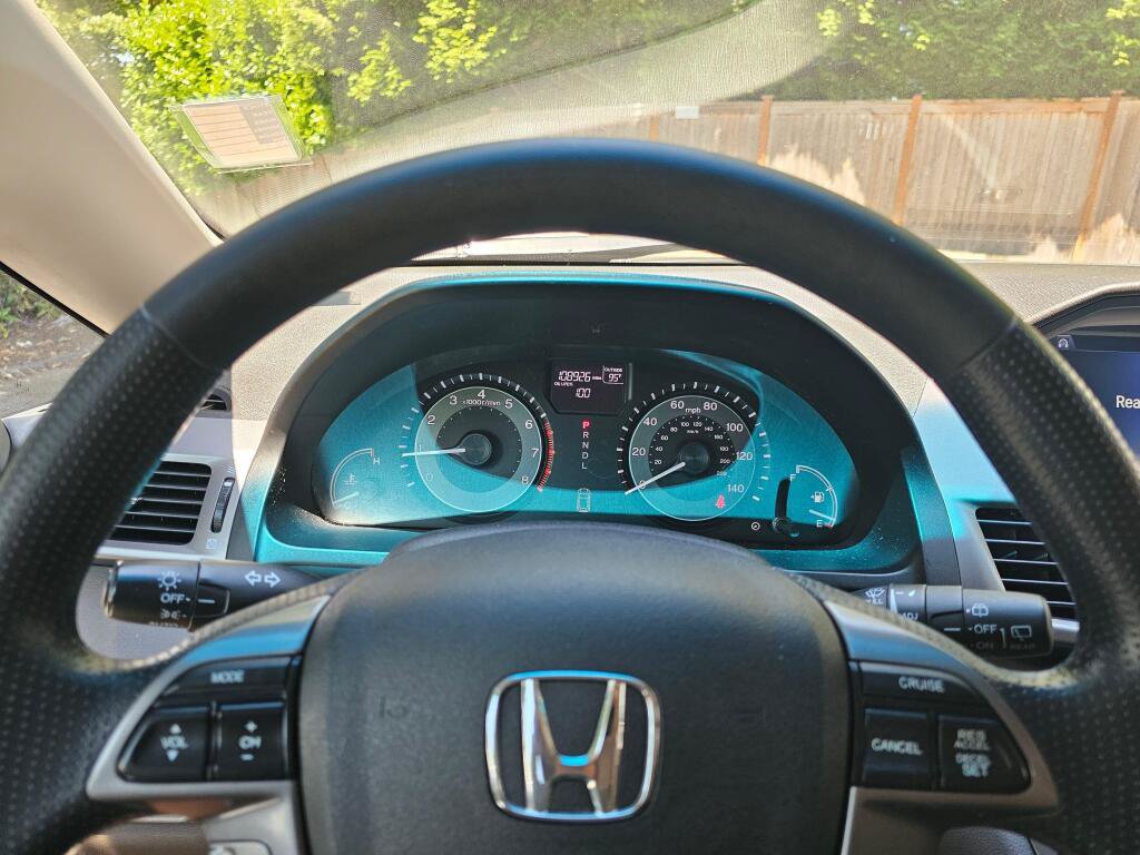 Used 2017 Honda Odyssey SE image 25