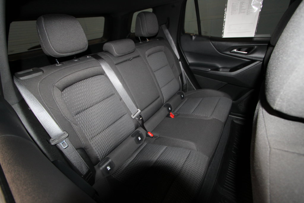 Used 2026 Chevrolet Equinox LT FWD image 21