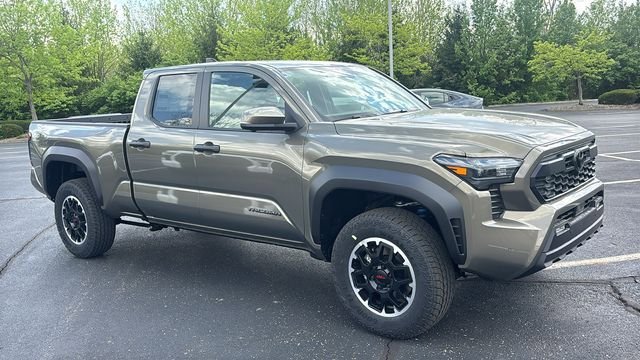 New 2026 Toyota Tacoma TRD Off-Road w/ TRD Off Road Premium Package AWD/4WD image 30