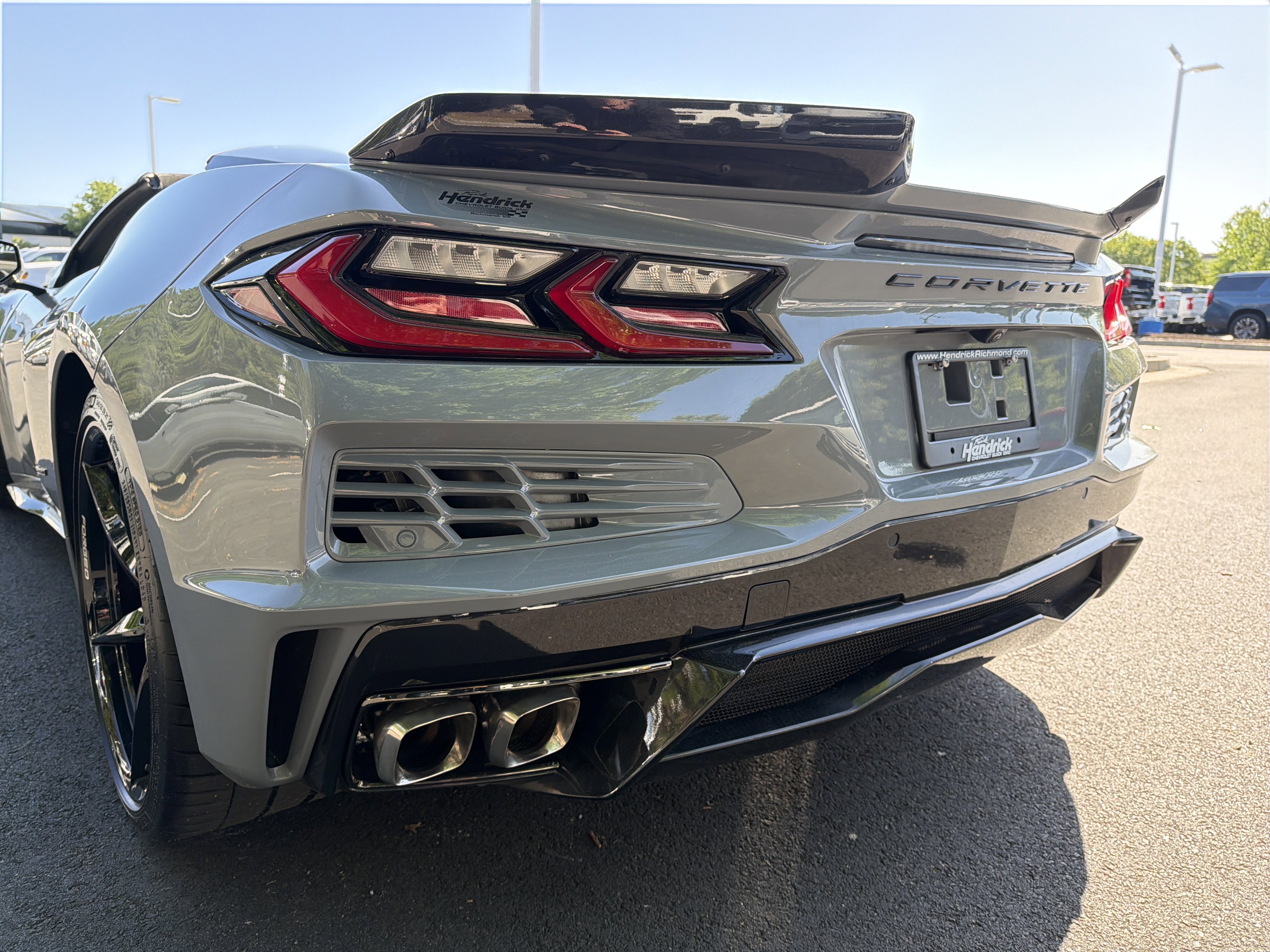 Used 2025 Chevrolet Corvette E-Ray w/ ZER Performance Package AWD/4WD image 31