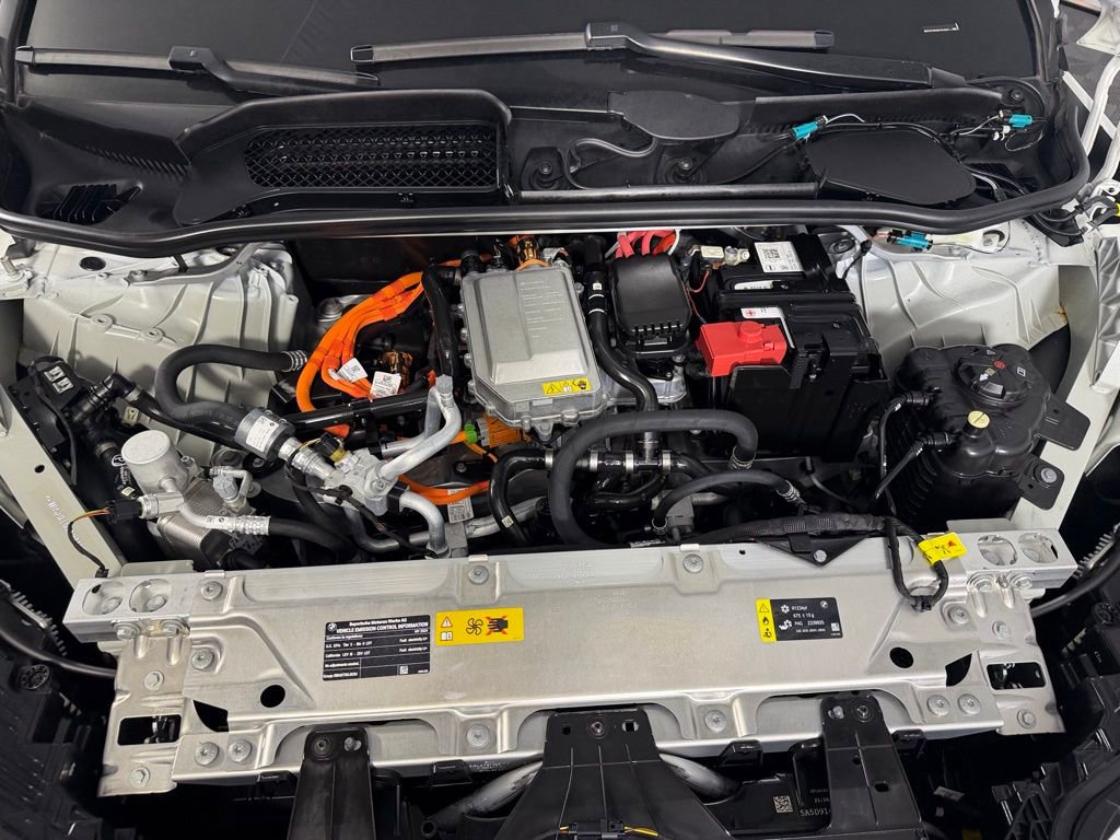 Used 2024 BMW iX xDrive50 w/ Premium Package image 35