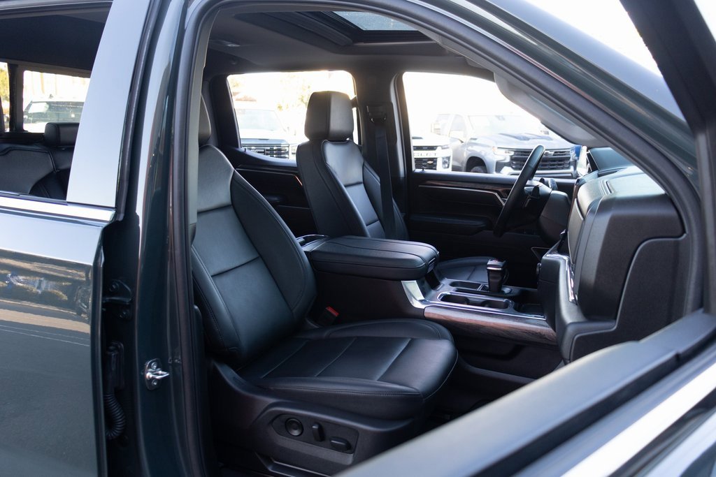 Used 2025 Chevrolet Silverado 1500 LTZ w/ LTZ Premium Package image 23