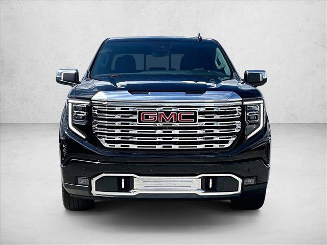 Used 2024 GMC Sierra 1500 Denali AWD/4WD image 3