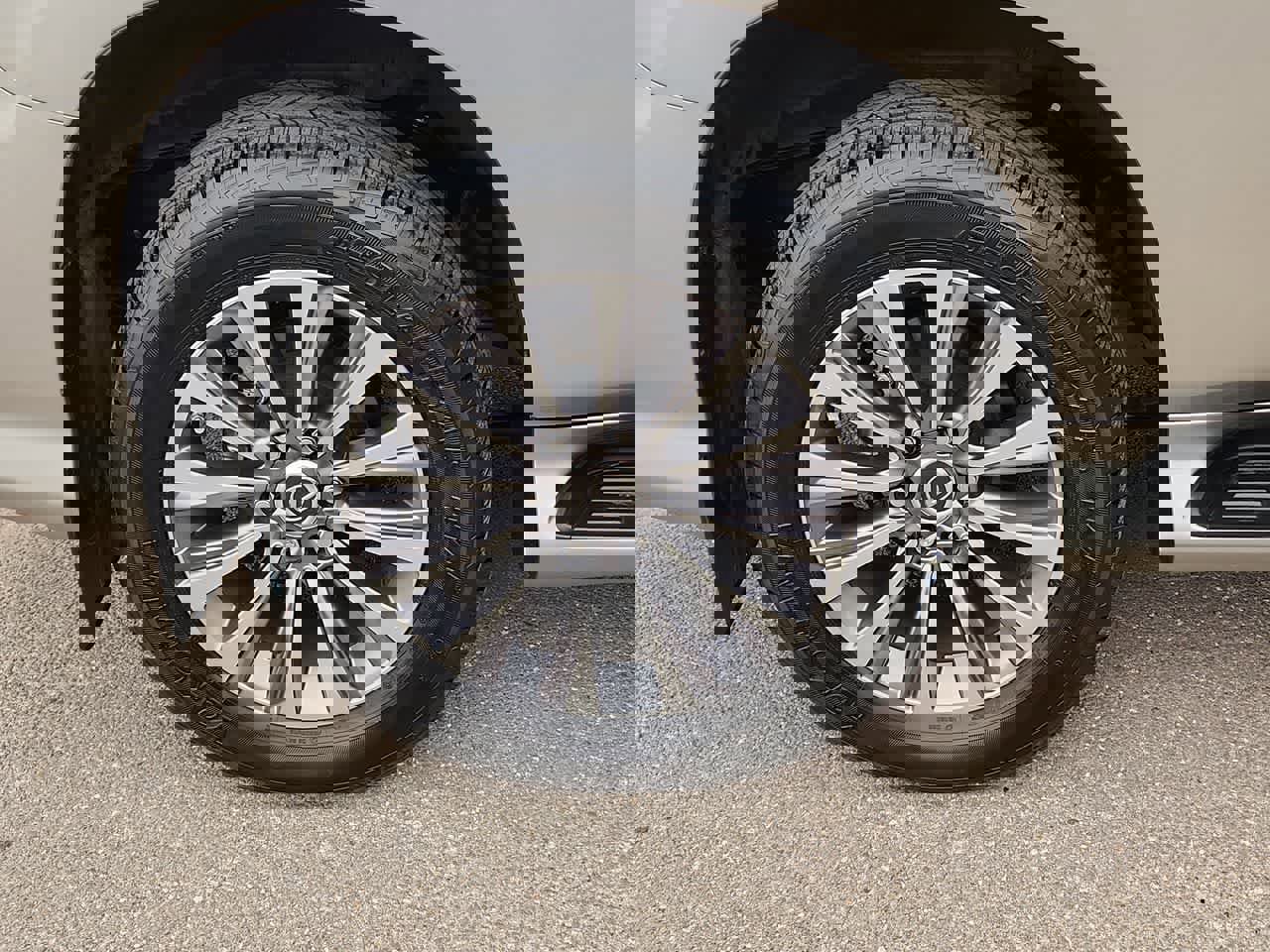 Used 2020 Lexus GX 460 Luxury image 12