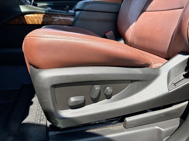 Used 2019 Chevrolet Tahoe Premier w/ Premier Plus Edition AWD/4WD image 12