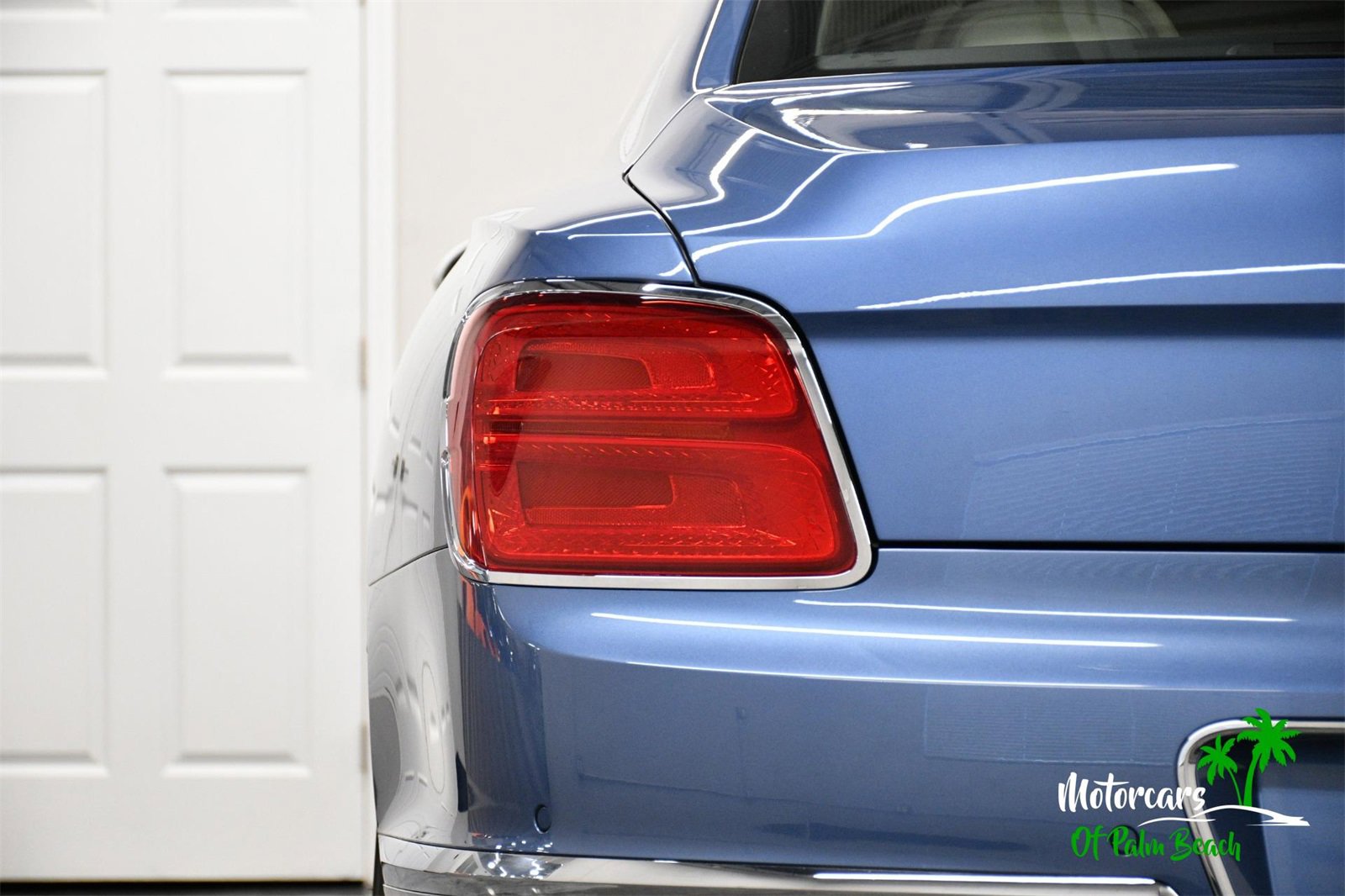 Used 2023 Bentley Flying Spur W12 image 9