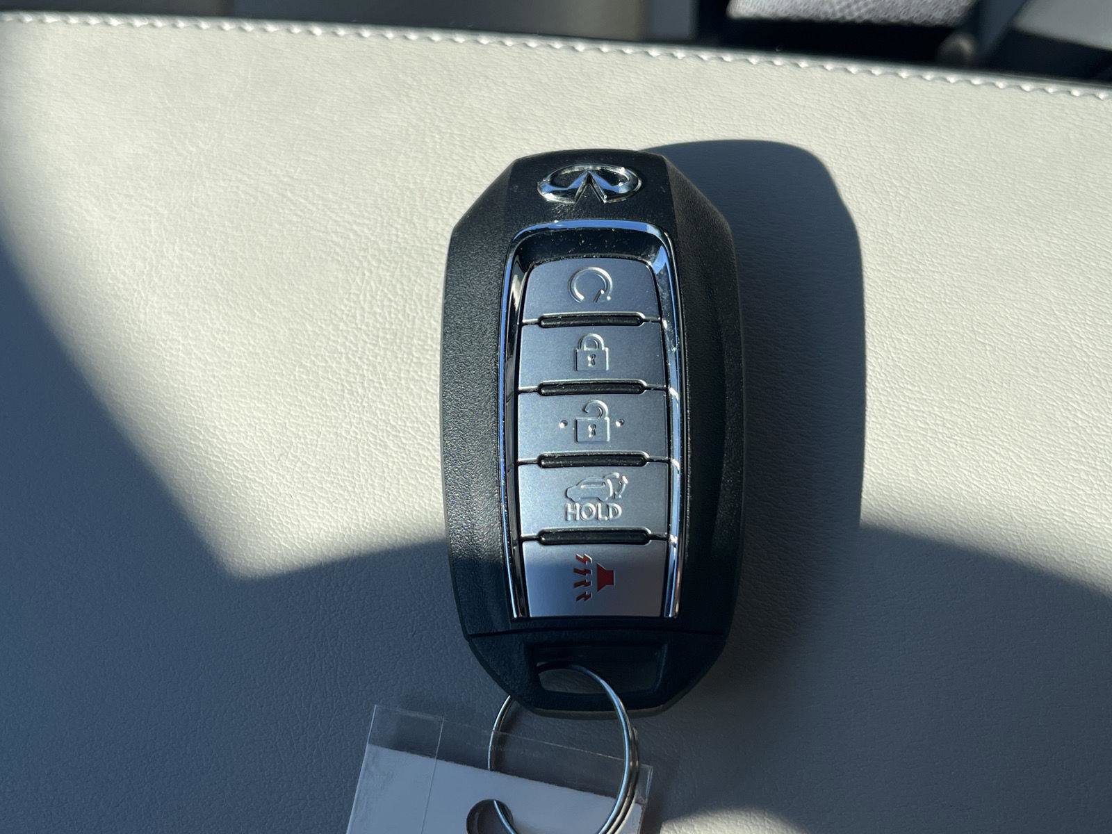 Certified 2025 INFINITI QX55 Luxe w/ Cargo Package image 22