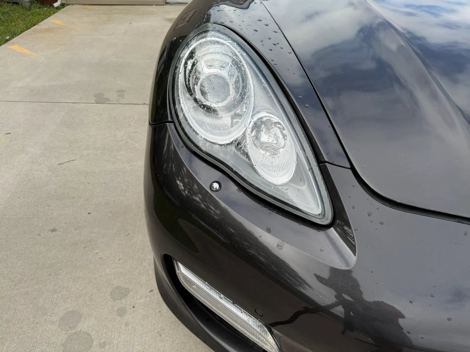 Used 2010 Porsche Panamera Turbo AWD/4WD image 6