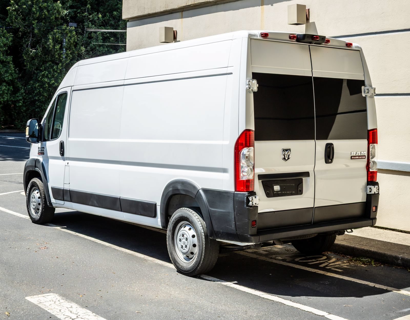 Used 2022 RAM ProMaster 2500 FWD image 5