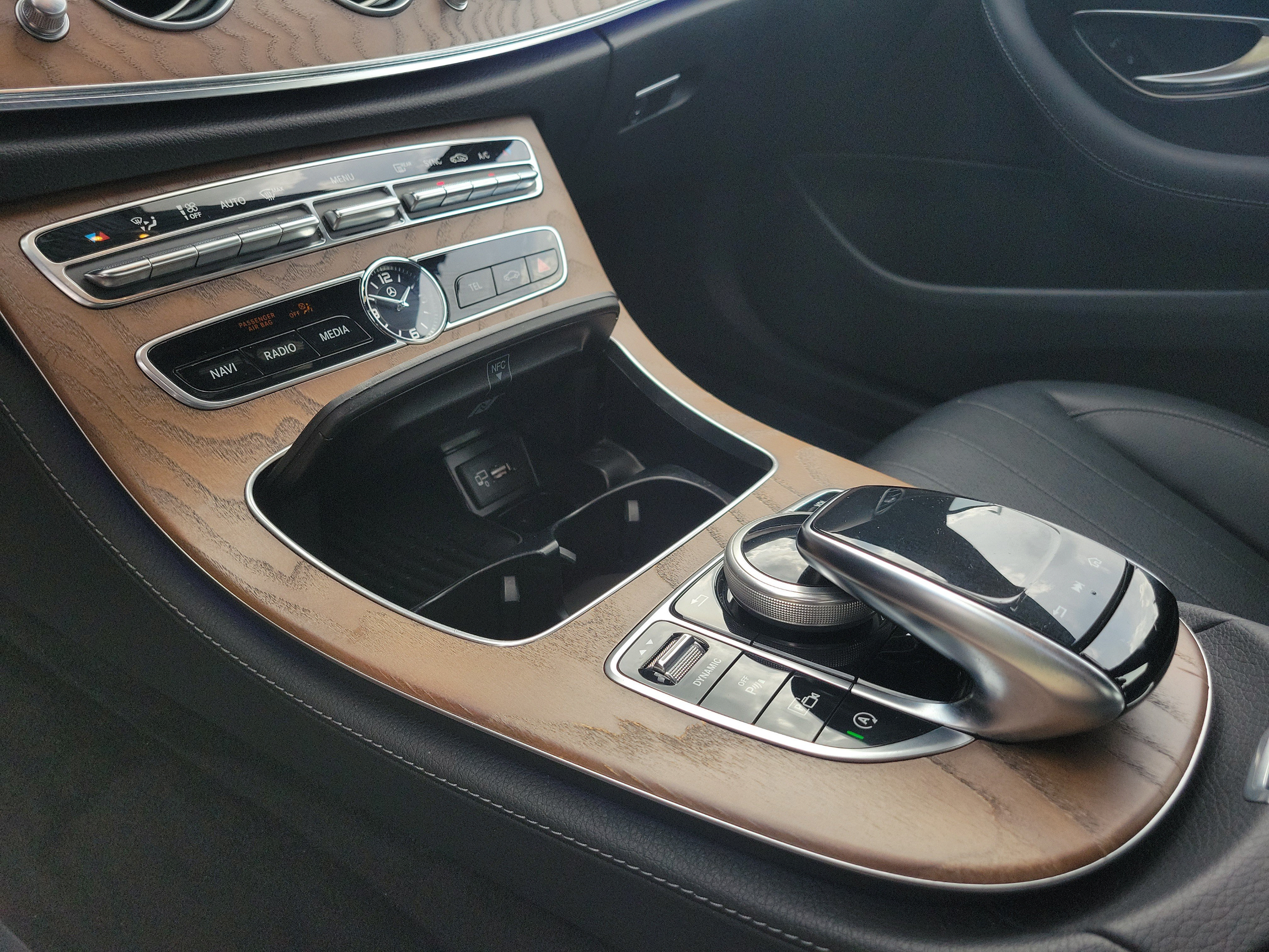 Used 2020 Mercedes-Benz E 350 4MATIC Sedan image 26