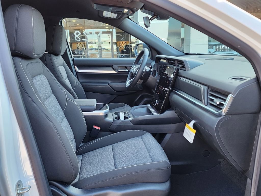 New 2026 GMC Terrain Elevation FWD image 37