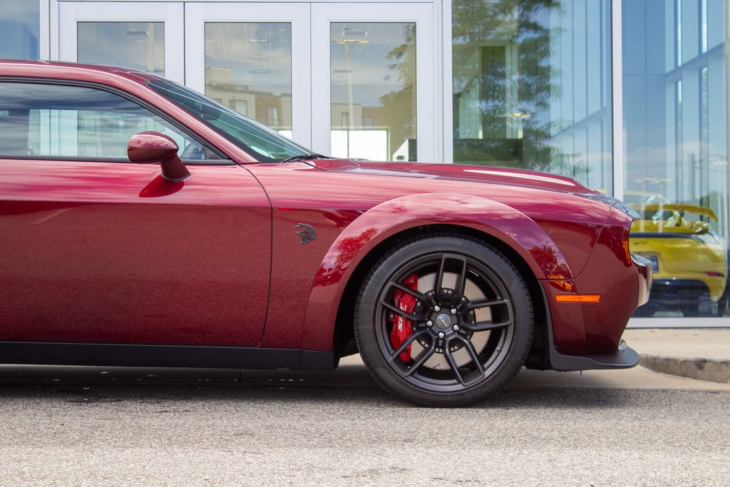 Used 2023 Dodge Challenger SRT Hellcat RWD image 5