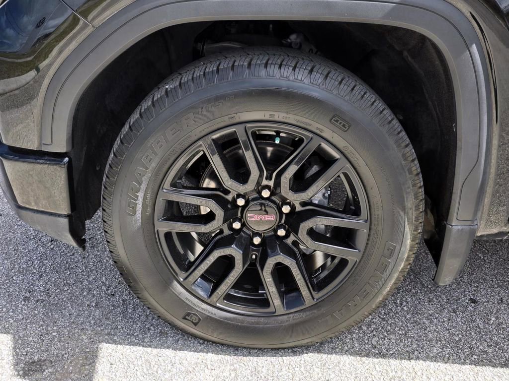 Used 2022 GMC Sierra 1500 Elevation image 12