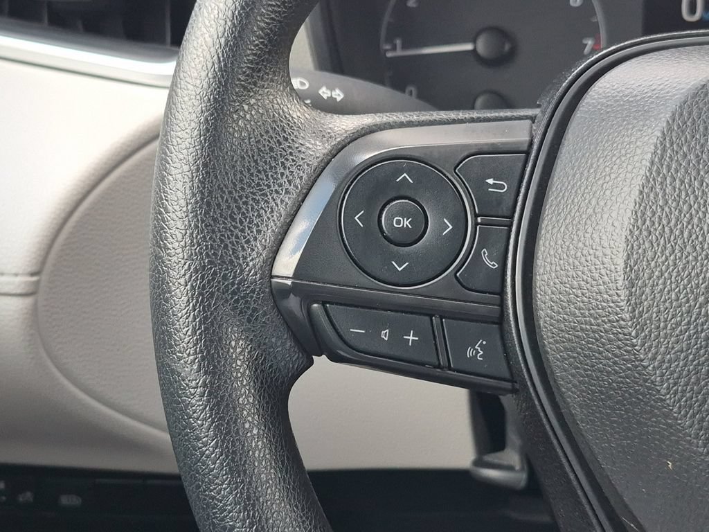 Used 2024 Toyota Corolla Cross L FWD image 24