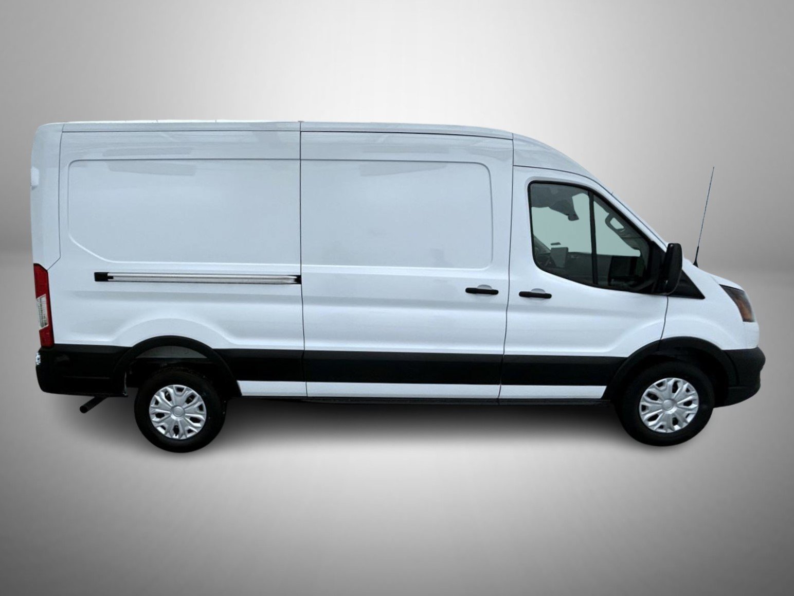 New 2027 Ford Transit 250 148 Medium Roof w/ Load Area Protection Package RWD image 4