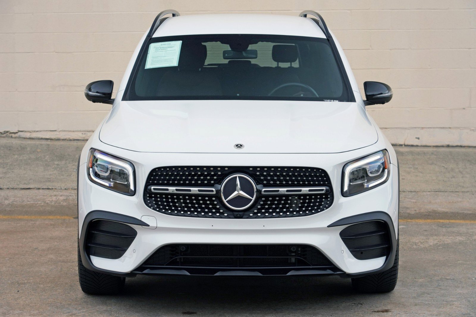 Used 2021 Mercedes-Benz GLB 250 w/ AMG Line image 46