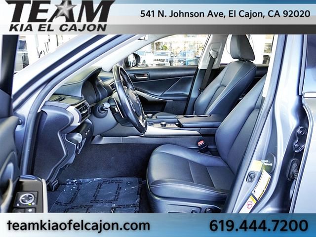 Used 2017 Lexus IS 200t image 14