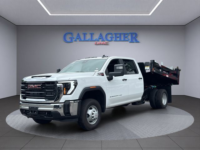 New 2025 GMC Sierra 3500 Pro w/ Convenience Package image 2