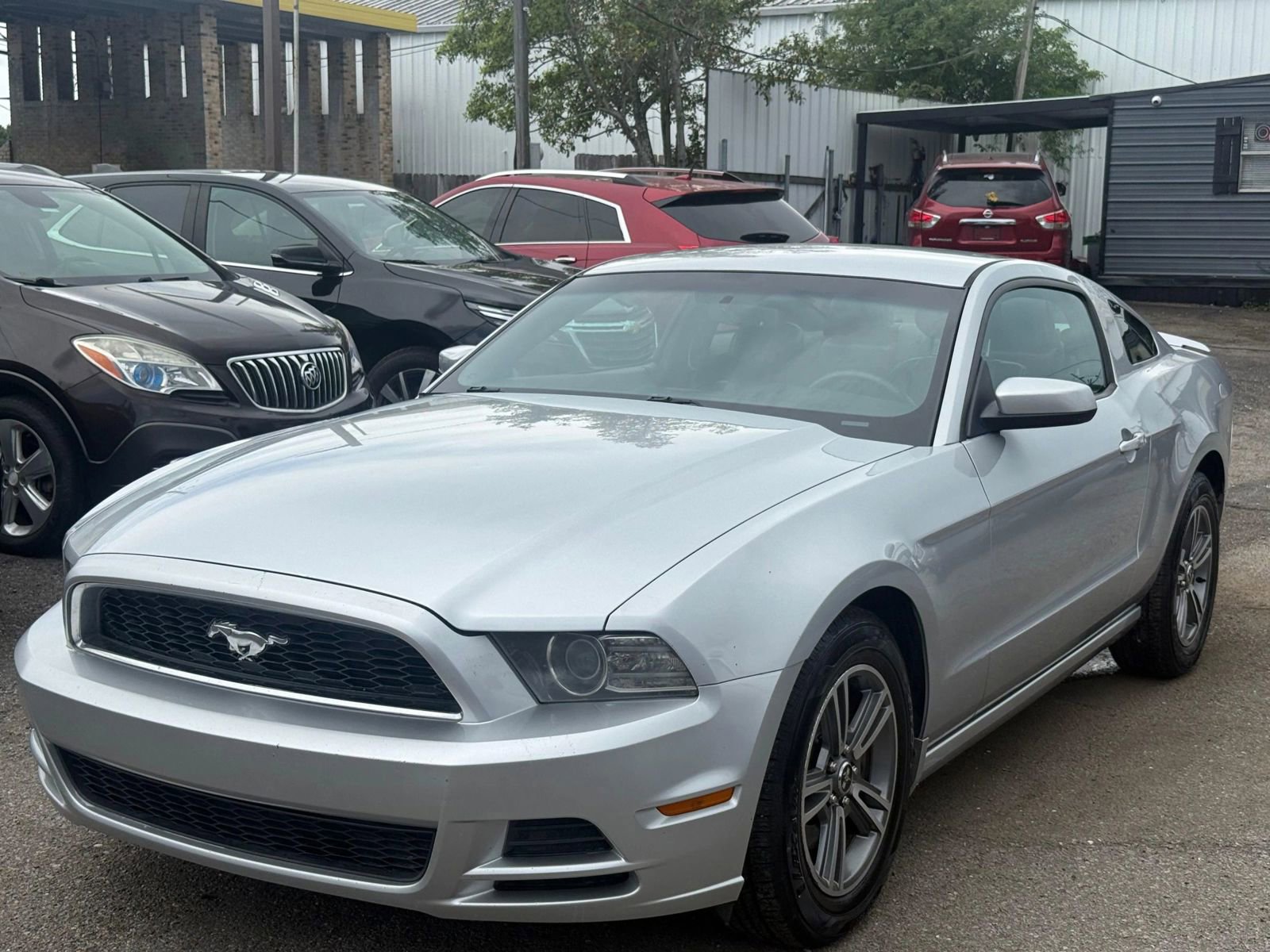 Used 2013 Ford Mustang Premium image 1