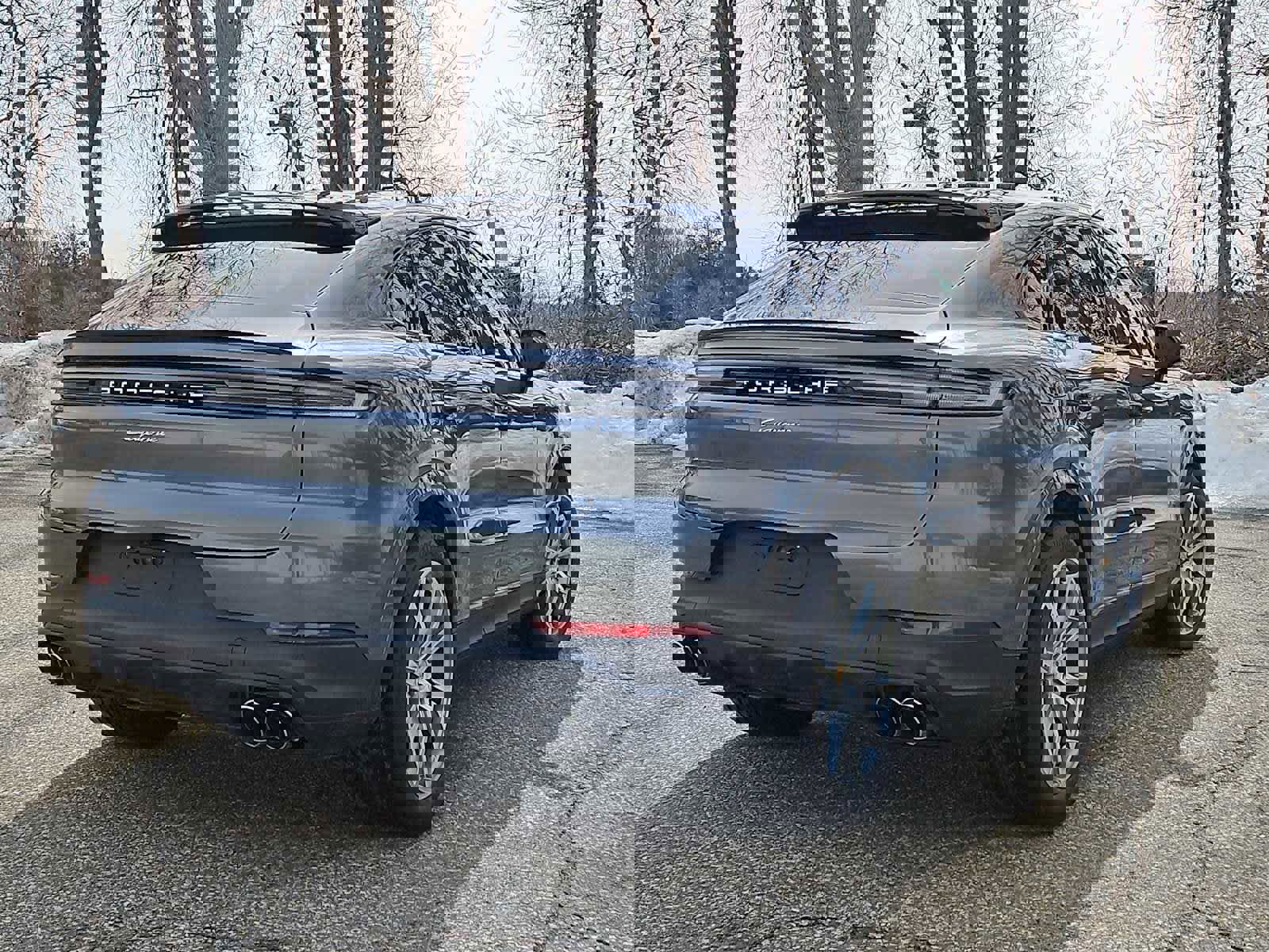 Certified 2024 Porsche Cayenne Coupe image 6