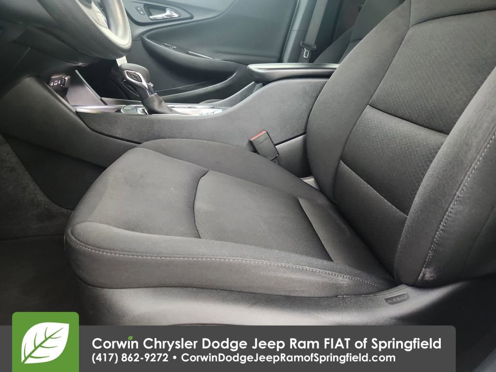 Used 2025 Chevrolet Malibu LT image 20