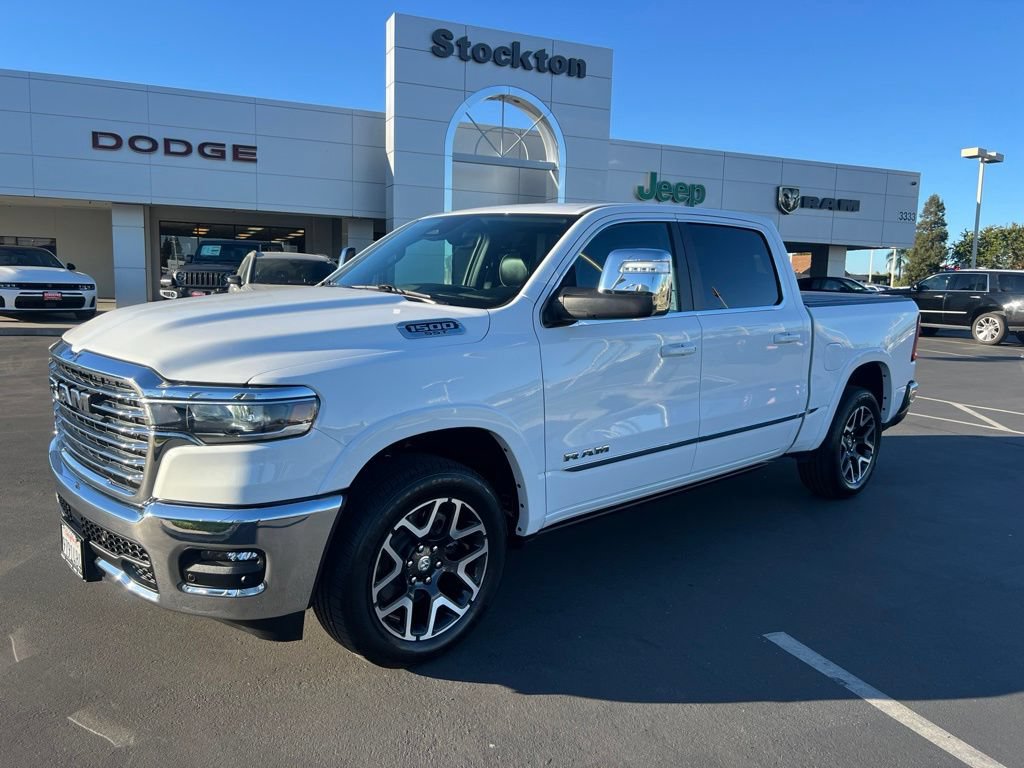 Used 2025 RAM 1500 Laramie w/ Trailer Tow Group AWD/4WD image 5