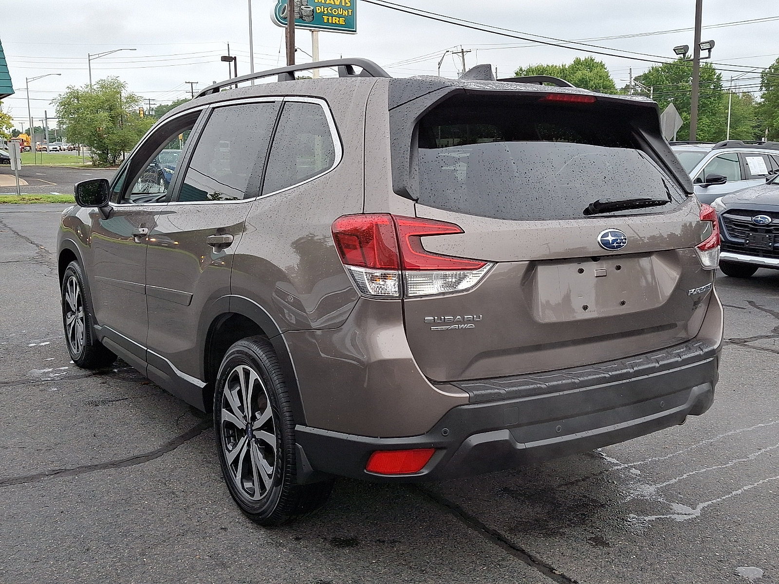 Certified 2024 Subaru Forester Limited AWD/4WD image 4