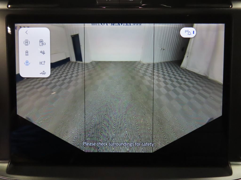 Used 2025 Ford F150 Raptor image 22